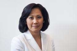 Headshot of Dr. Lisa Chen